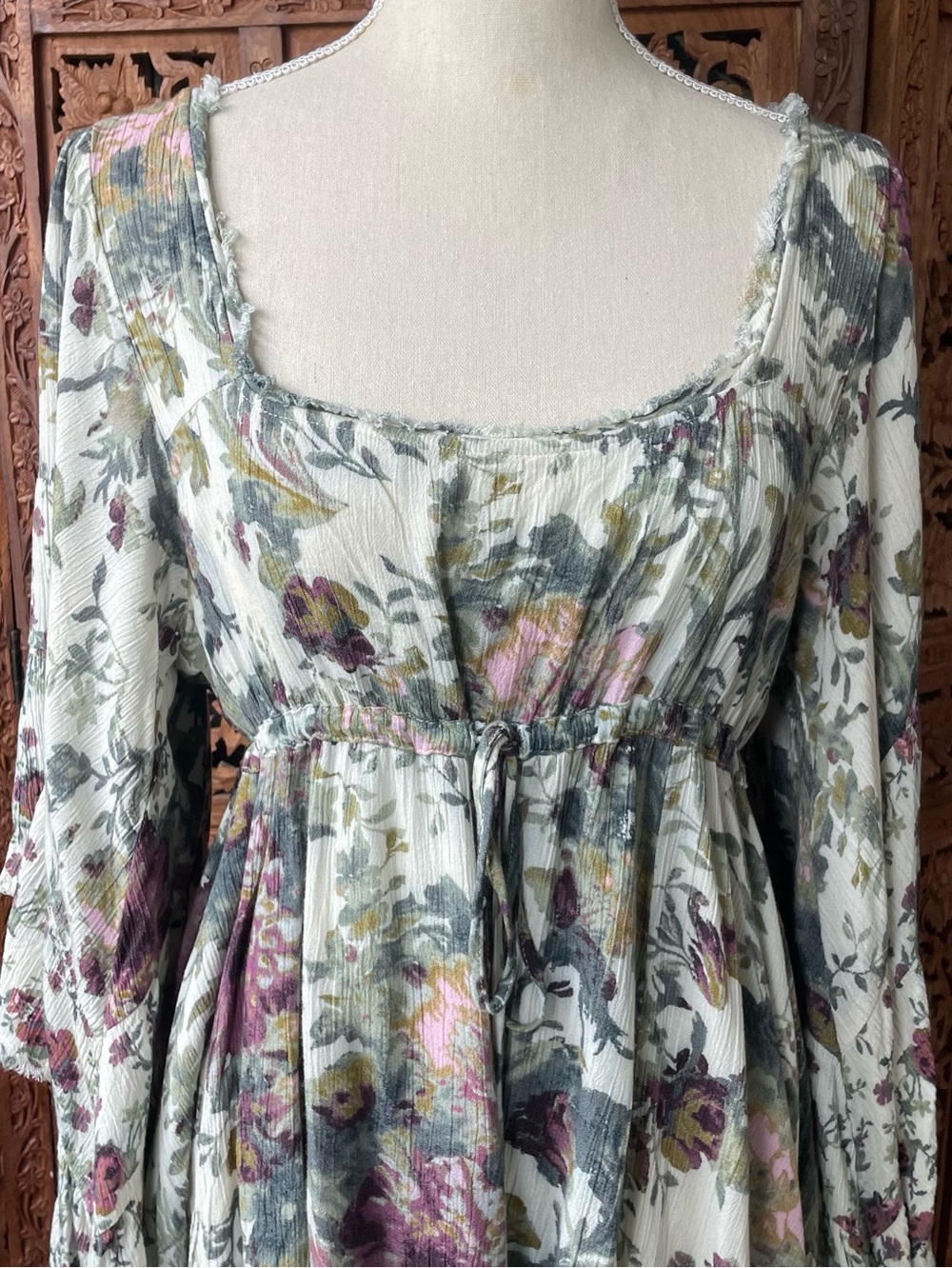 Free People Boho Tiered Flowey Peasant Festival Floral Flare Sleeve mini Dress - Picture 8 of 10